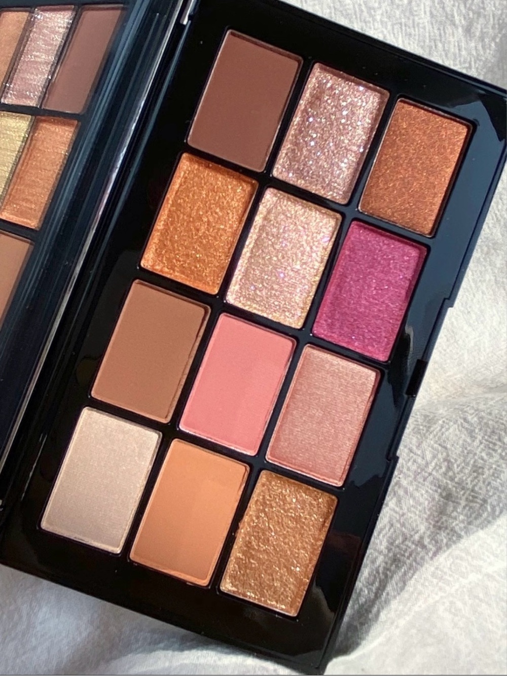Nars Afterglow Eyeshadow Palette Limited Edition - Picture 2 of 3